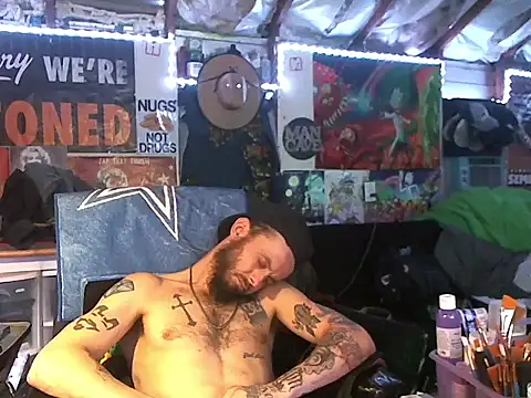 Snapshot of CloudDadddyyy420 chatting on February 5, 7:29 am CloudDadddyyy420 online show from February 5, 7:29 am