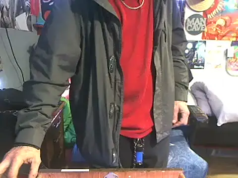 Snapshot of CloudDadddyyy420 chatting on February 26, 5:53 am CloudDadddyyy420 online show from February 26, 5:53 am