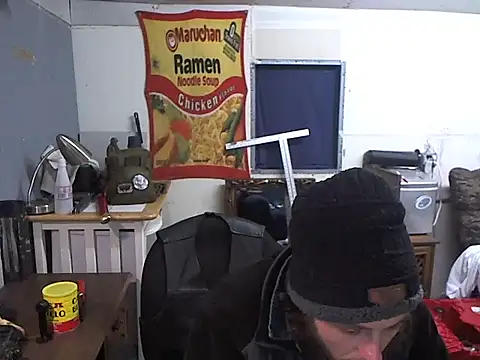 Snapshot of CloudDadddyyy420 chatting on February 25, 10:03 am CloudDadddyyy420 online show from February 25, 10:03 am