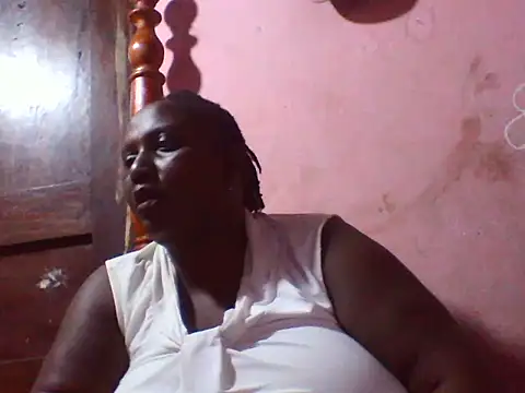 Snapshot of big_clits chatting on May 14, 7:48 am big clits online show from May 14, 7:48 am