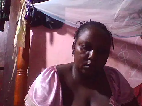 Snapshot of big_clits chatting on July 2, 5:13 am big clits online show from July 2, 5:13 am