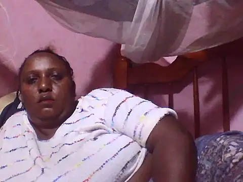 Snapshot of big_clits chatting on July 13, 7:16 pm big clits online show from July 13, 7:16 pm