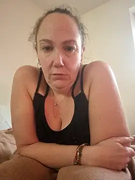 Snapshot of Wisie_Cutie chatting on December 20, 1:18 pm Wisie Cutie online show from December 20, 1:18 pm