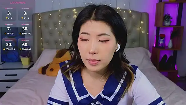 Snapshot of Wendy__Hills chatting on January 18, 6:21 pm Wendy Hills online show from January 18, 6:21 pm