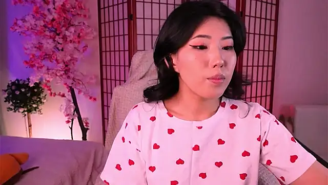 Snapshot of Wendy__Hills chatting on September 19, 5:42 am Wendy Hills online show from September 19, 5:42 am