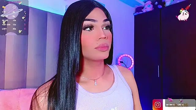 AiishaRose online show from February 3, 1:08 pm