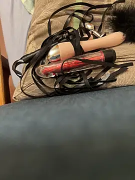 tannedpussy15 online show from January 22, 6:42 am