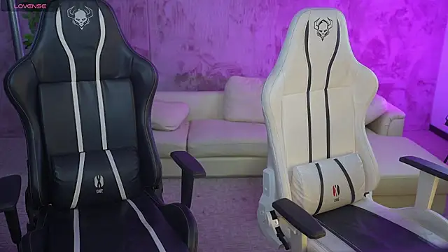 Snapshot of Kisasolo chatting on March 3, 3:31 pm Kisasolo online show from March 3, 3:31 pm