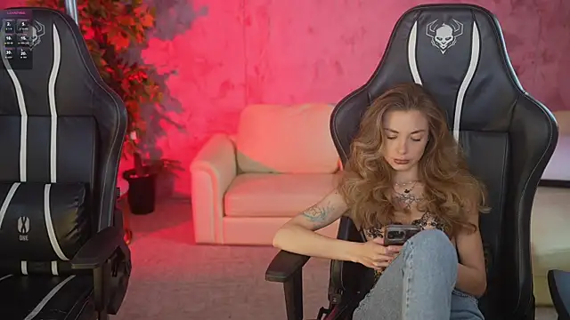 Snapshot of Kisasolo chatting on November 21, 12:10 am Kisasolo online show from November 21, 12:10 am