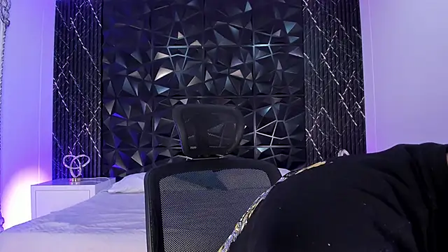 JeffDaltton online show from October 31, 7:48 pm