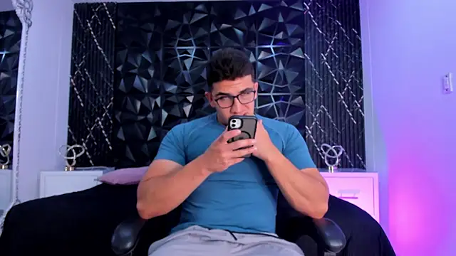 JeffDaltton online show from November 13, 8:41 pm