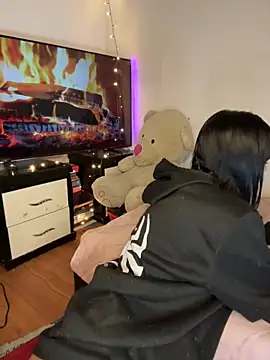 salome polaniiee online show from March 1, 6:13 am