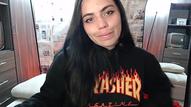 i am nina  online show from January 7, 12:46 am