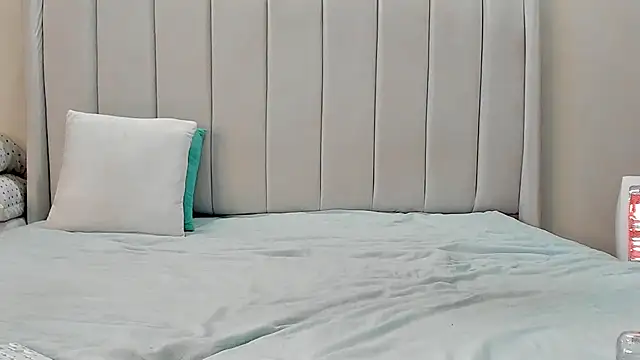  heavenlysent online show from June 2, 4:58 am