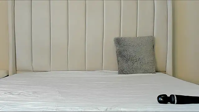 Snapshot of _heavenlysent chatting on July 7, 4:59 am heavenlysent online show from July 7, 4:59 am