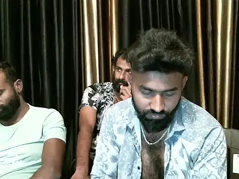 Snapshot of indian2 chatting on December 16, 7:15 am indian2 online show from December 16, 7:15 am