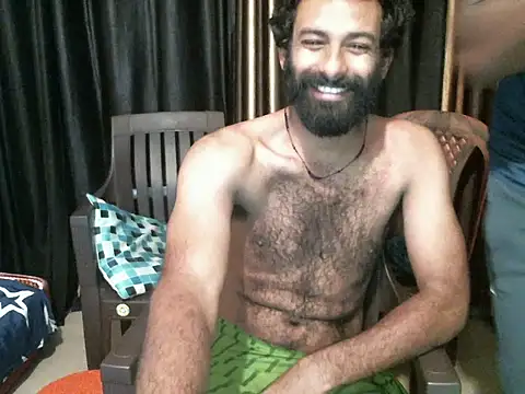 Snapshot of indian2 chatting on February 20, 2:40 am indian2 online show from February 20, 2:40 am