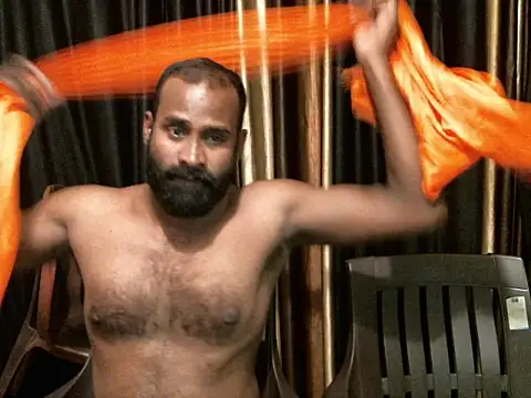 Snapshot of indian2 chatting on March 23, 8:59 am indian2 online show from March 23, 8:59 am