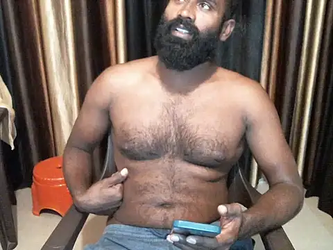 Snapshot of indian2 chatting on September 13, 9:31 am indian2 online show from September 13, 9:31 am