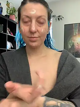 Snapshot of MissCumberdale chatting on January 26, 6:06 pm MissCumberdale online show from January 26, 6:06 pm