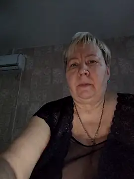 EffectFiona online show from February 23, 1:08 pm