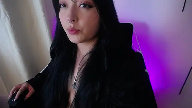 Miss Loise online show from October 28, 4:05 am