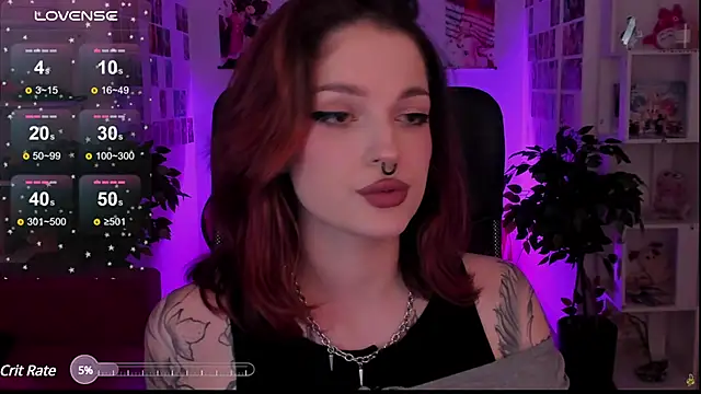 Snapshot of BratzieDarsie chatting on January 27, 11:43 am BratzieDarsie online show from January 27, 11:43 am