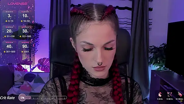 Snapshot of BratzieDarsie chatting on February 28, 2:42 pm BratzieDarsie online show from February 28, 2:42 pm