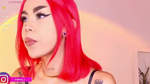 Snapshot of Mely-taylor chatting on January 29, 3:44 am Mely-taylor online show from January 29, 3:44 am