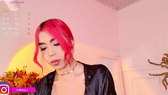 Snapshot of Mely-taylor chatting on February 10, 2:08 am Mely-taylor online show from February 10, 2:08 am