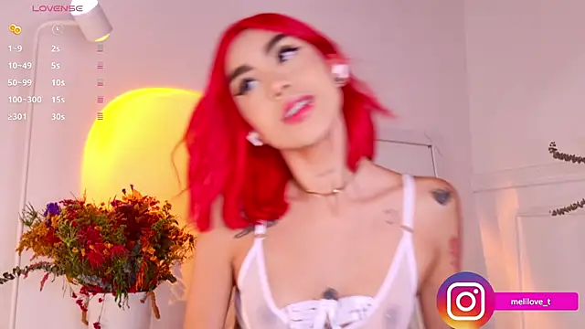 Snapshot of Mely-taylor chatting on February 20, 3:23 am Mely-taylor online show from February 20, 3:23 am