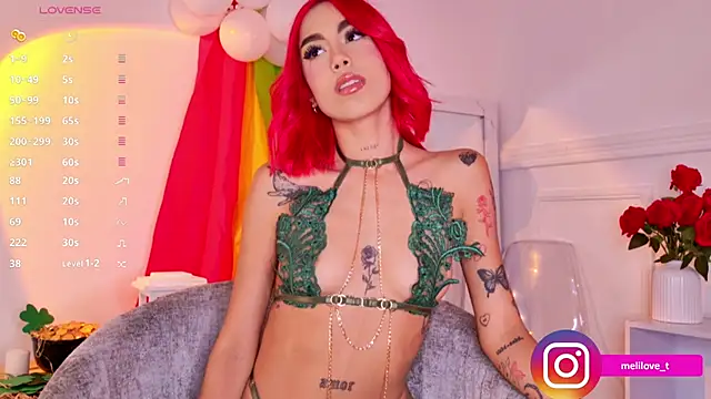 Snapshot of Mely-taylor chatting on March 17, 2:19 am Mely-taylor online show from March 17, 2:19 am