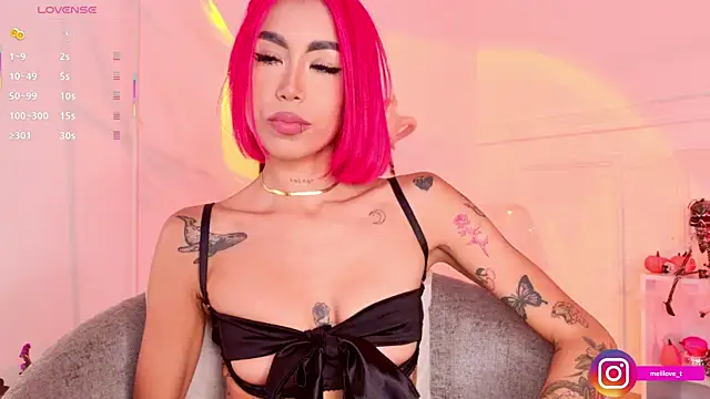 Snapshot of Mely-taylor chatting on October 9, 9:24 pm Mely-taylor online show from October 9, 9:24 pm