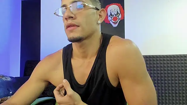 jhonnysnow17 online show from January 23, 5:56 am