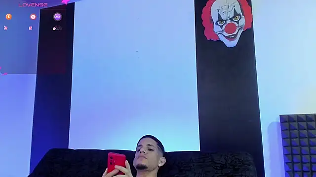 jhonnysnow17 online show from January 30, 7:07 am