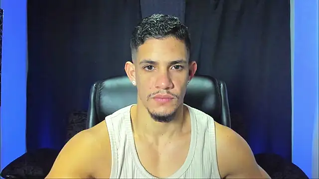 jhonnysnow17 online show from November 16, 4:07 am