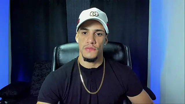 jhonnysnow17 online show from February 7, 5:55 am