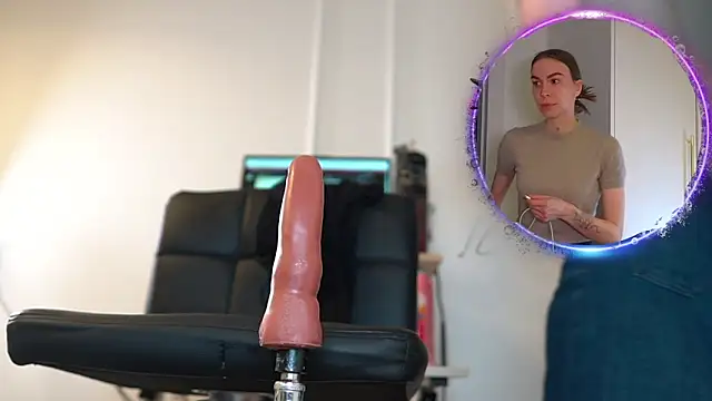 Miss69Ri99 online show from April 4, 10:29 pm