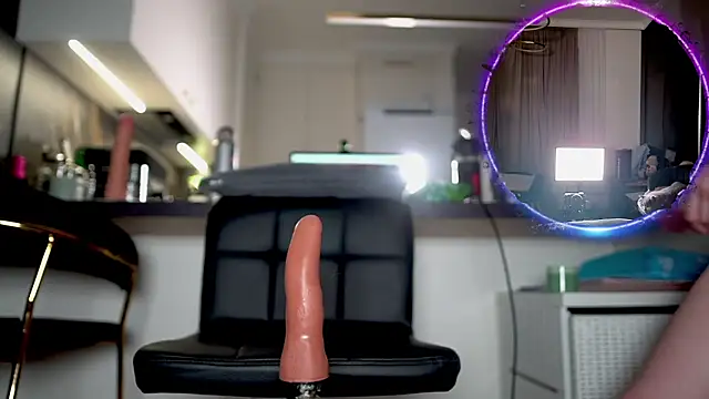 Miss69Ri99 online show from August 3, 9:40 pm