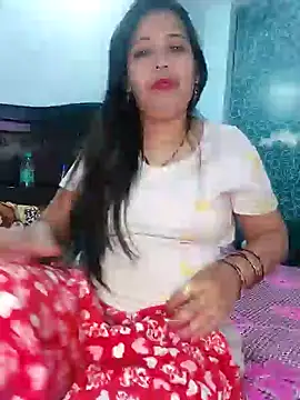 Snapshot of Poojabhabi101 chatting on January 22, 5:06 pm Poojabhabi101 online show from January 22, 5:06 pm