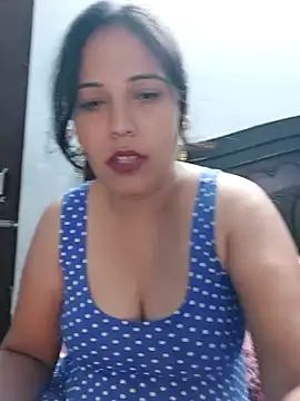 Snapshot of Poojabhabi101 chatting on September 8, 5:34 pm Poojabhabi101 online show from September 8, 5:34 pm