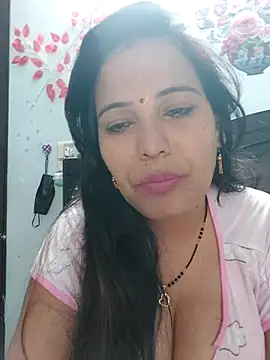 Snapshot of Poojabhabi101 chatting on October 24, 6:10 am Poojabhabi101 online show from October 24, 6:10 am