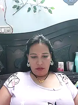 Snapshot of Poojabhabi101 chatting on October 27, 7:01 am Poojabhabi101 online show from October 27, 7:01 am