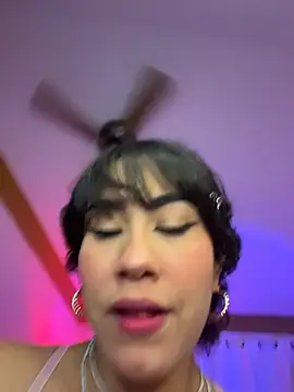 ZahaRoseee online show from March 3, 1:23 am