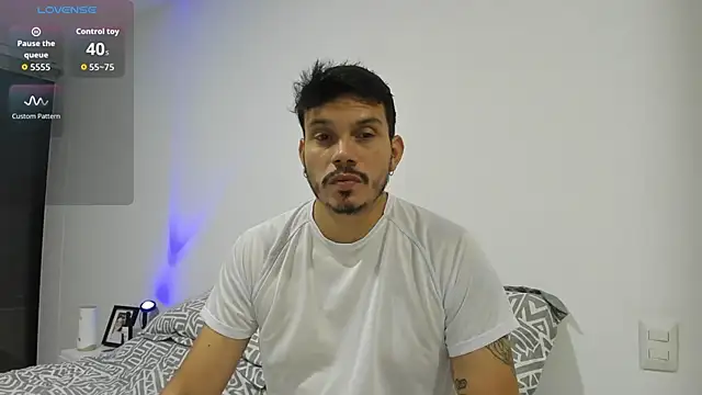 alejandro stark online show from September 20, 4:35 am