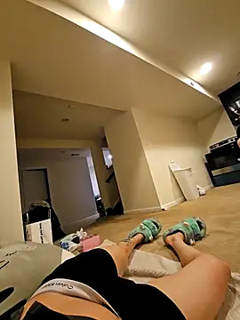 LiverandBrat77 online show from September 16, 12:33 am