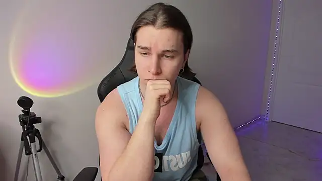 Vincent Strong online show from February 16, 1:38 pm