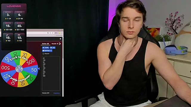 Vincent Strong online show from October 31, 7:04 pm