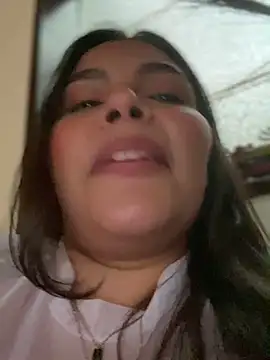 Snapshot of GigiiStone chatting on December 14, 11:45 pm GigiiStone online show from December 14, 11:45 pm