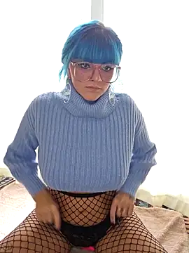 Snapshot of anyalikestosuck chatting on October 23, 6:06 pm anyalikestosuck online show from October 23, 6:06 pm